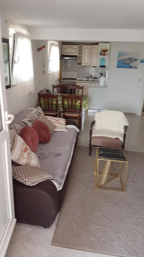Apartment Branka Labin  Bagian luar foto